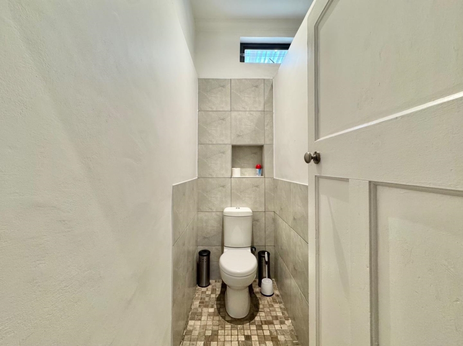 3 Bedroom Property for Sale in Woodstock Western Cape